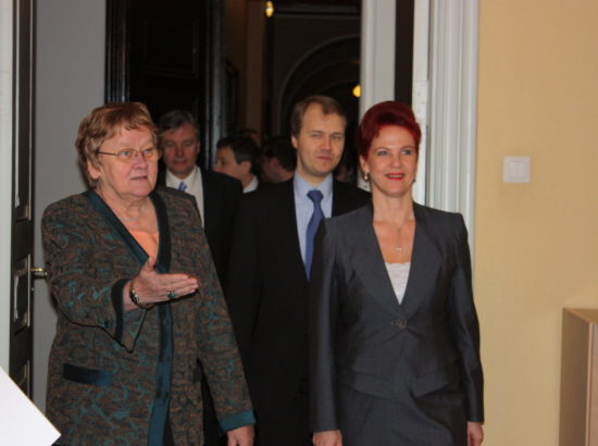 Riigikogu esimehe Ene Ergma kohtumine Läti Vabariigi Saeima esimehe pr Solvita Āboltiņaga